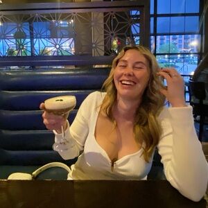 Meet your Posher, Michaela